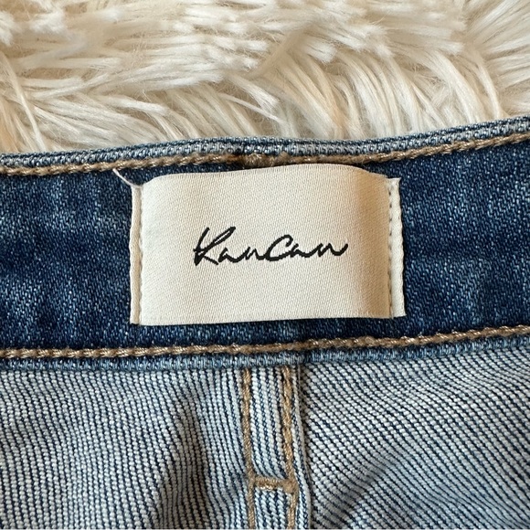 KanCan Clanton High Rise Fray Mom Blue Jeans Size: 7 / 27 - Picture 9 of 10